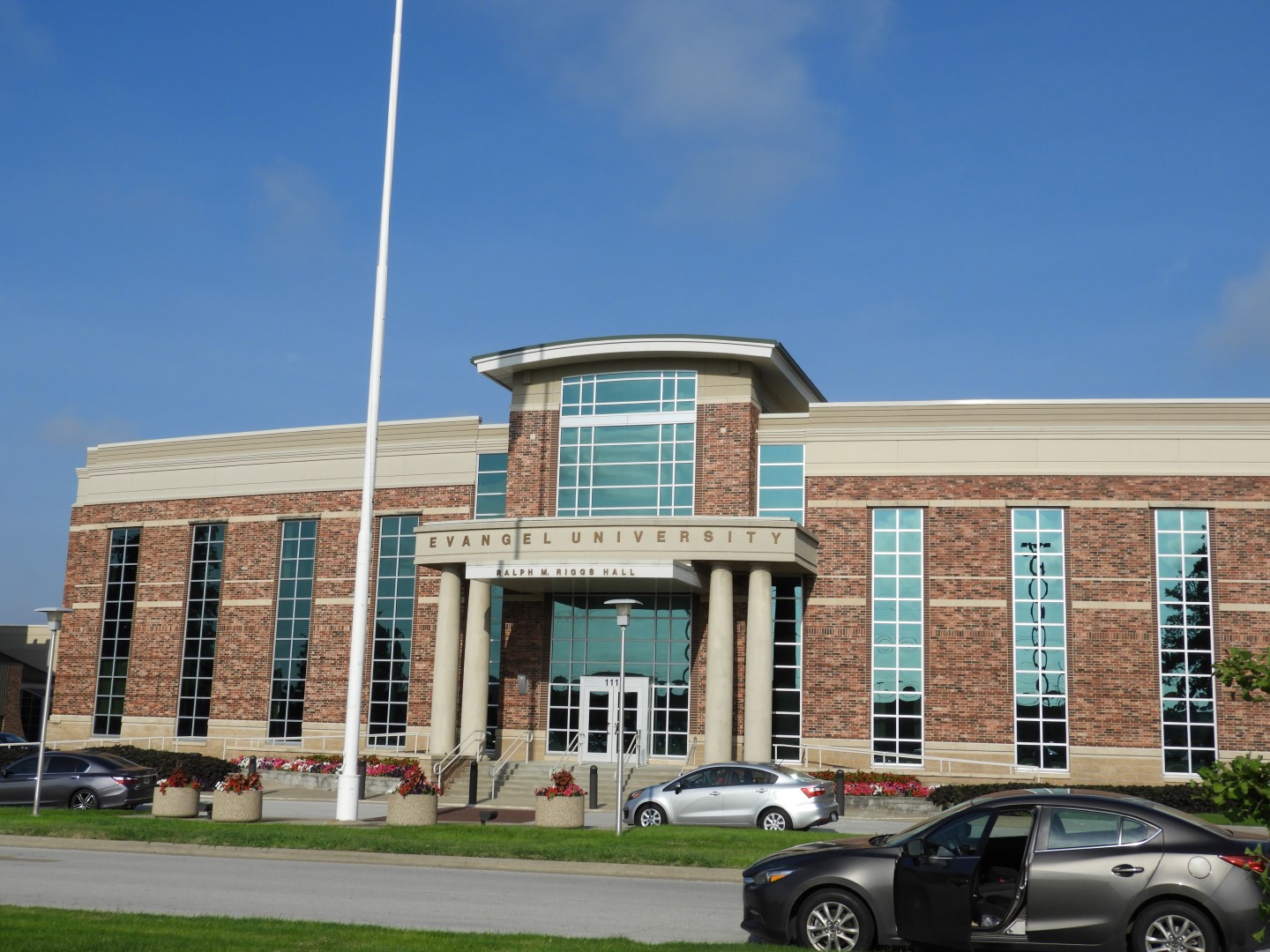 Evangel University in Springfield MO  3 of  4 (#5247)