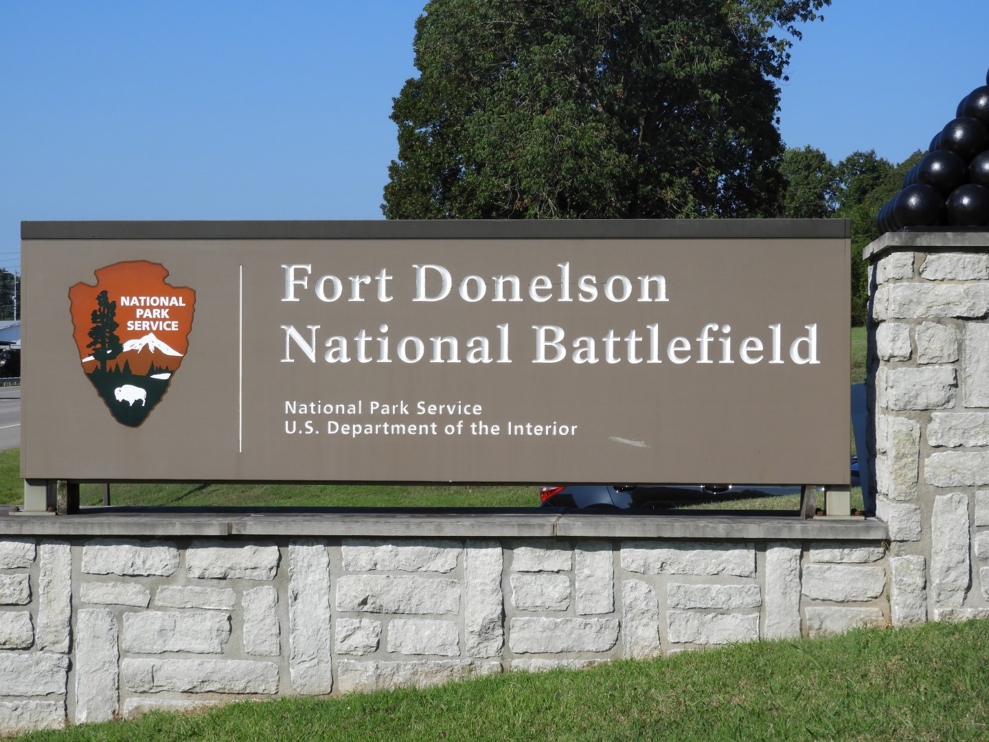 (in August) Ft. Donelson National Battlefield and River near Dover TN  1 of 25 (#5671)