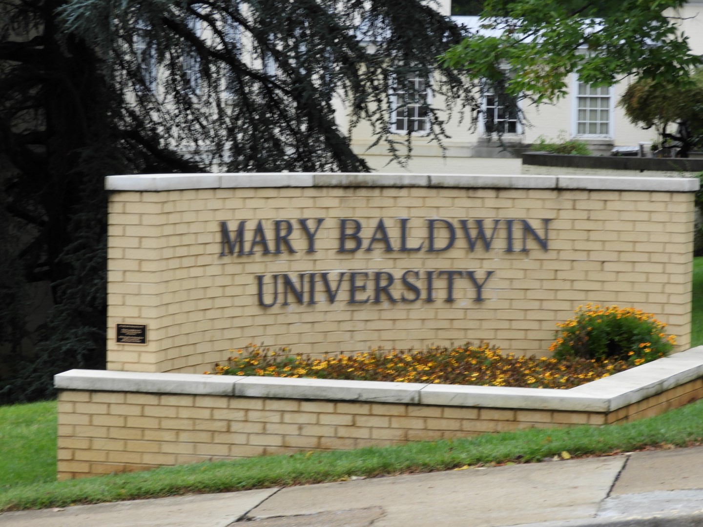 Mary Baldwin University in Staunton VA  1 of  2 (#5800)