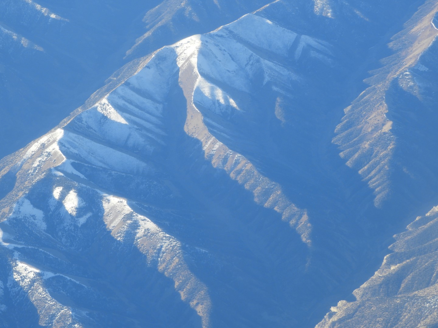 Rocky Mountains of Utah from the air  2 of 12 (#6456)