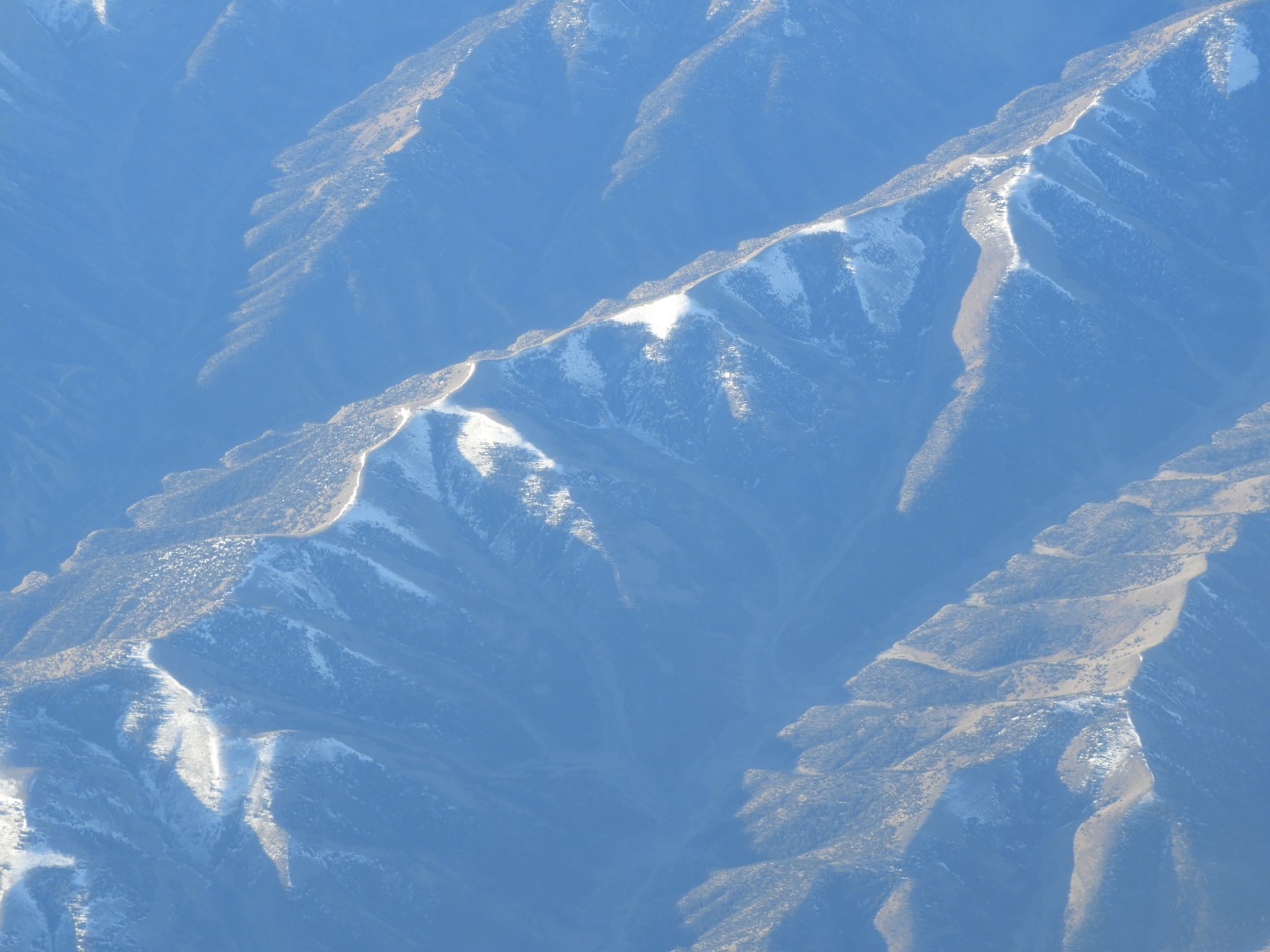 Rocky Mountains of Utah from the air  5 of 12 (#6459)