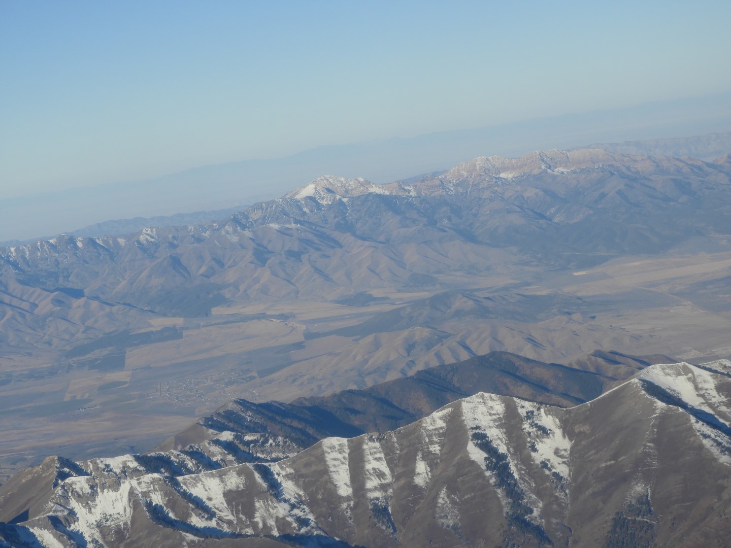 Rocky Mountains of Utah from the air  7 of 12 (#6461)