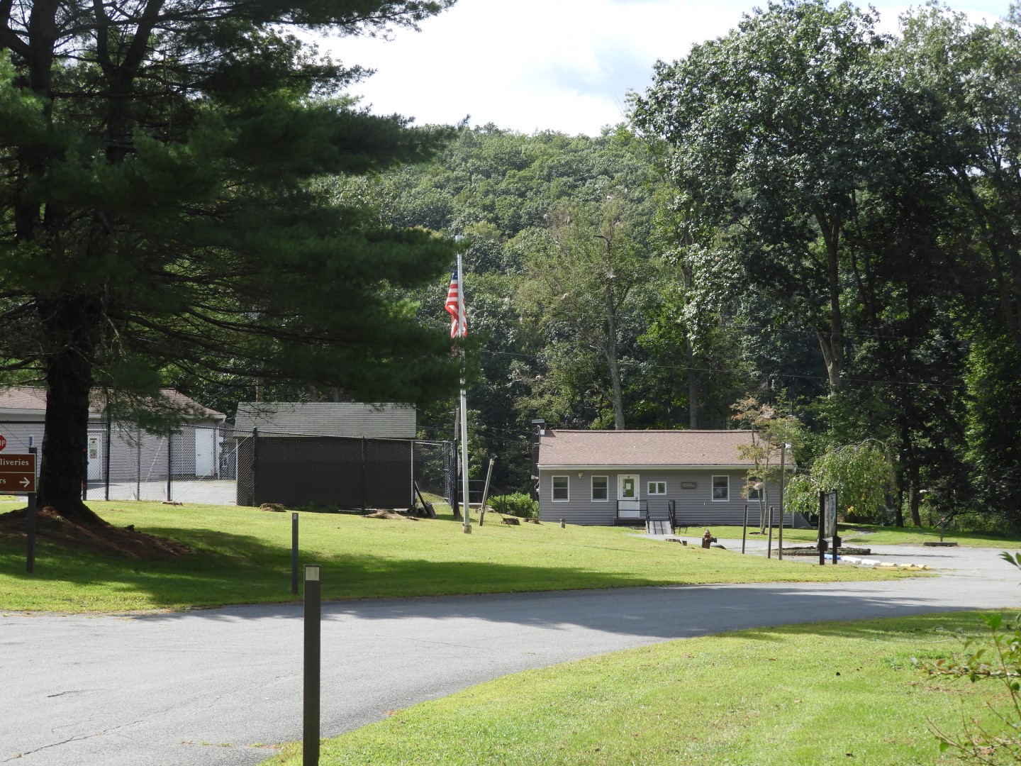 Upper Delaware River Scenic and Recreational National River Visitor Center near Narrowsburg NY 2 of  4 (#0105)