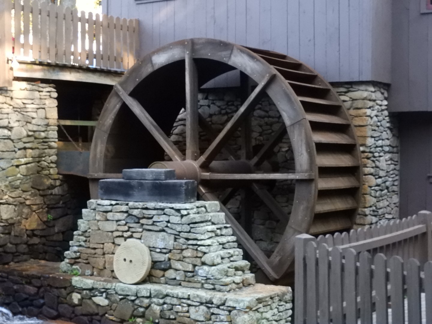 Plimouth Grist Mill 11 of 26 (#0267)