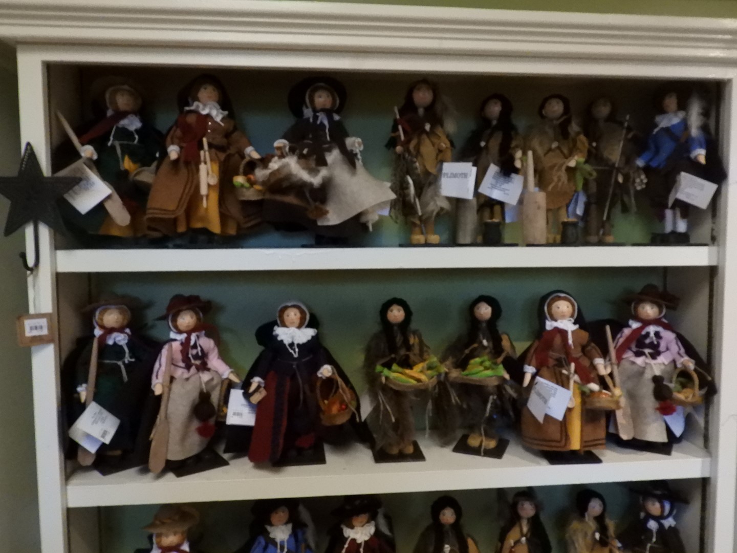 Plimouth Plantation - Visitor Center 29 of 35 (#0361)