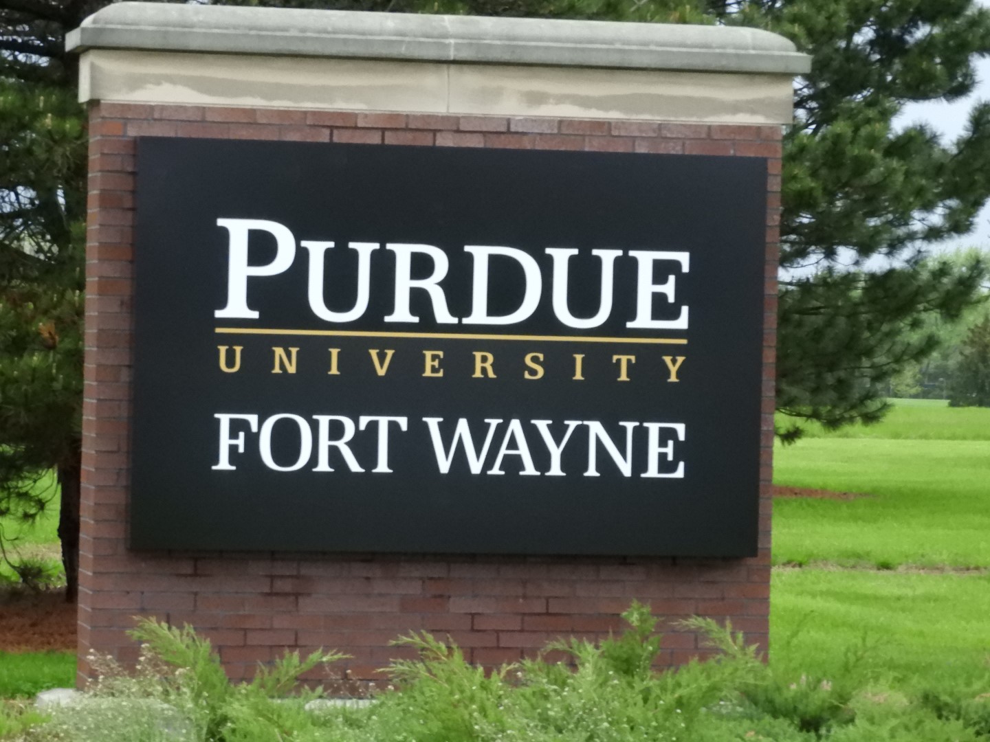 Indiana University Purdue University-Fort Wayne IN 1 of  3 (#7857)