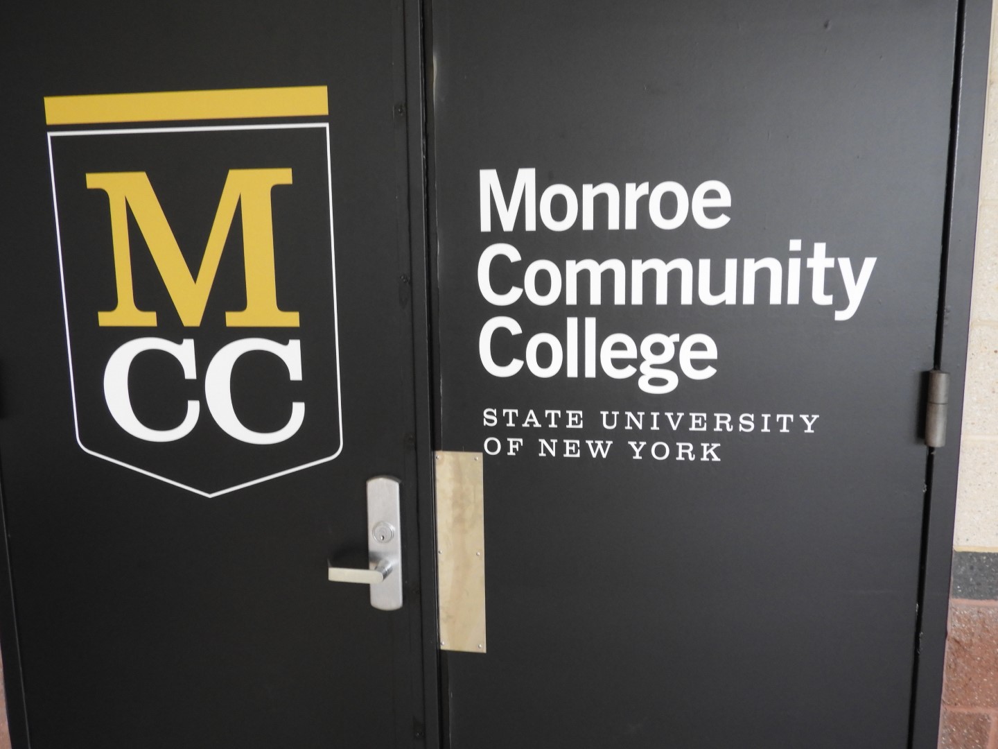 MCC Toastmasters Club in Rochester NY 1 of  5 (#8498)