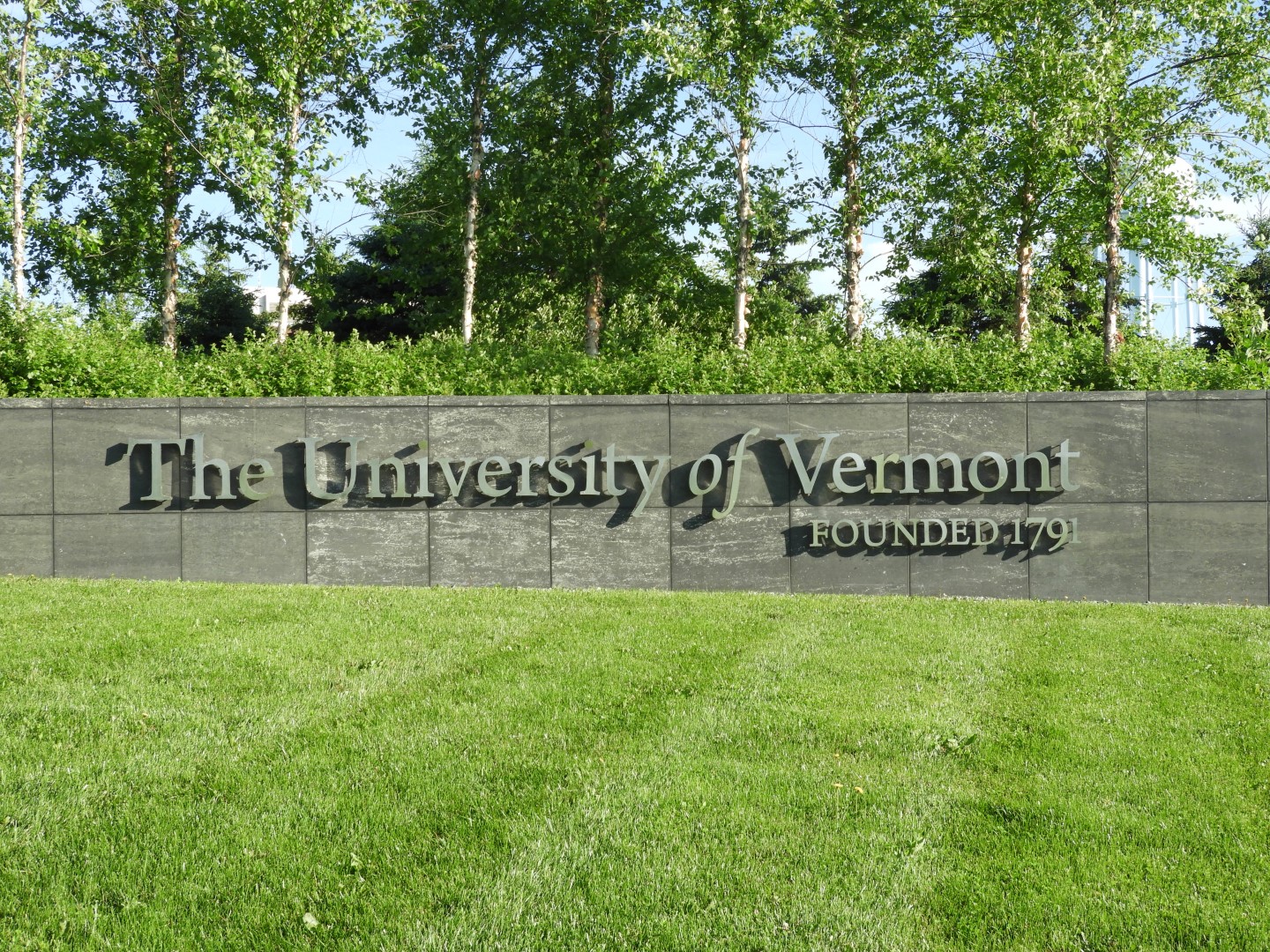 University of Vermont VT 1 of  3 (#8847)