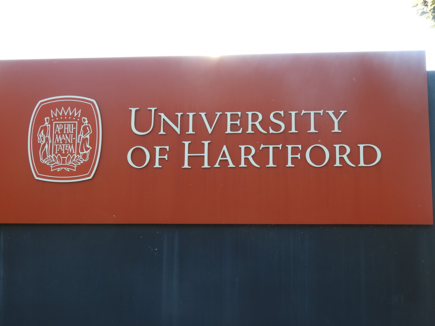 University of Hartford CT 1 of  5 (#8998)