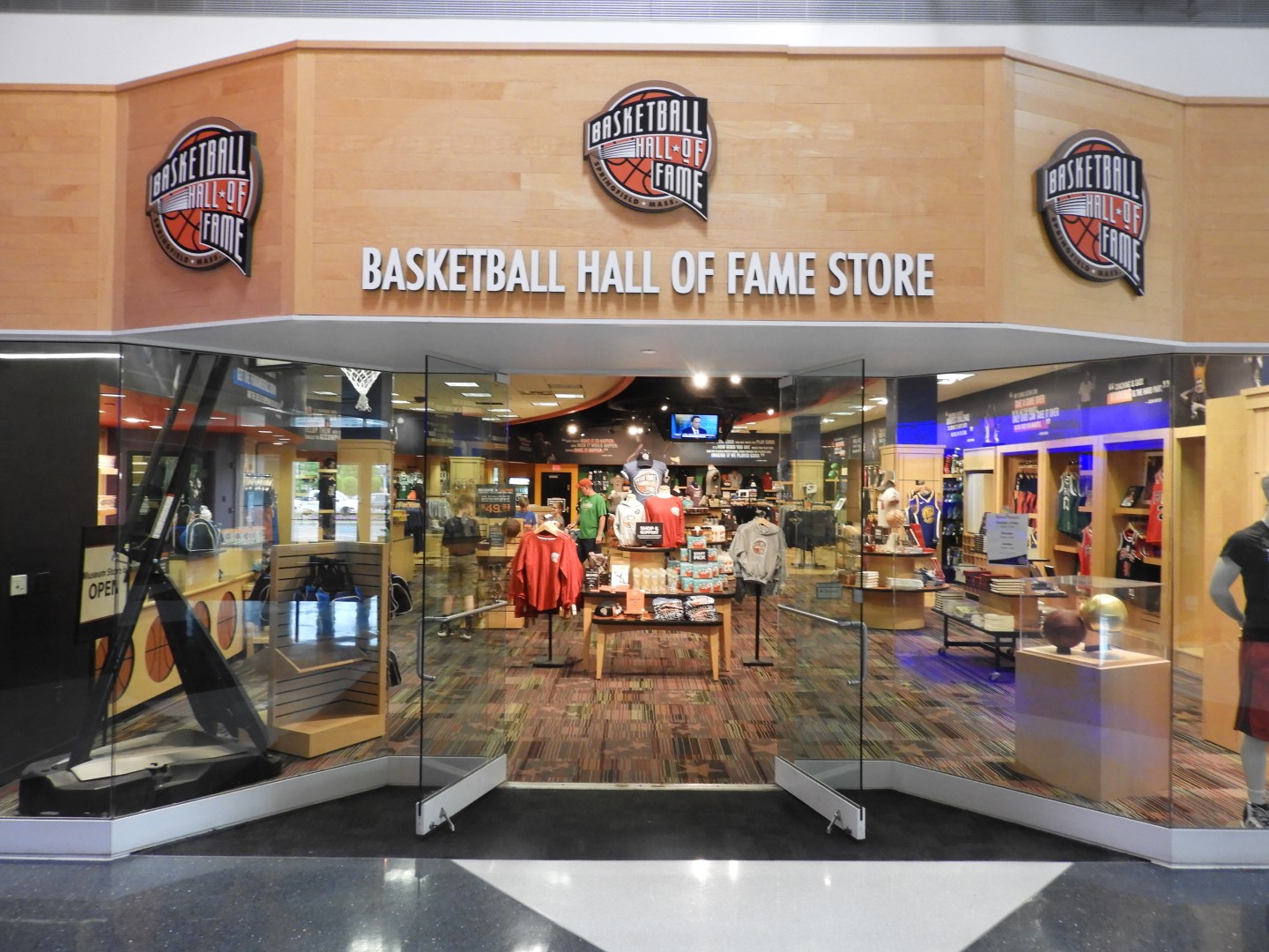 Basketball Hall of Fame MA 39 of 39 (#9115)