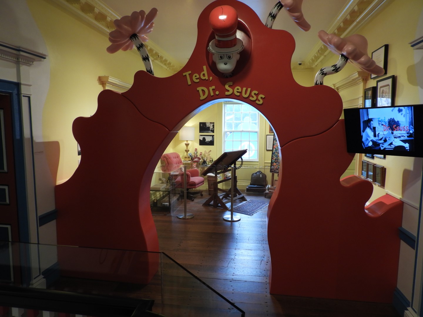 About Ted himself at Dr. Seuss Museum in Springfield MA 85 of 111 (#9158)
