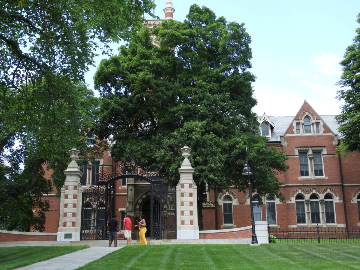 Smith College MA 2 of  5 (#9231)