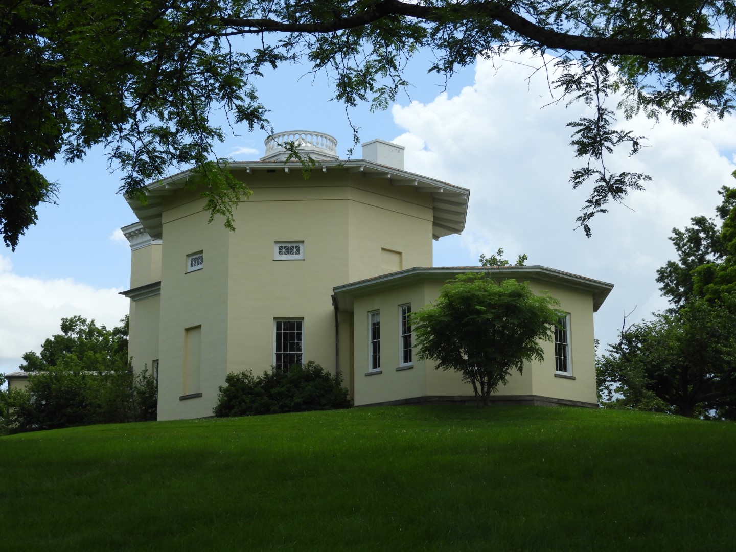 Amherst College MA 3 of  3 (#9247)