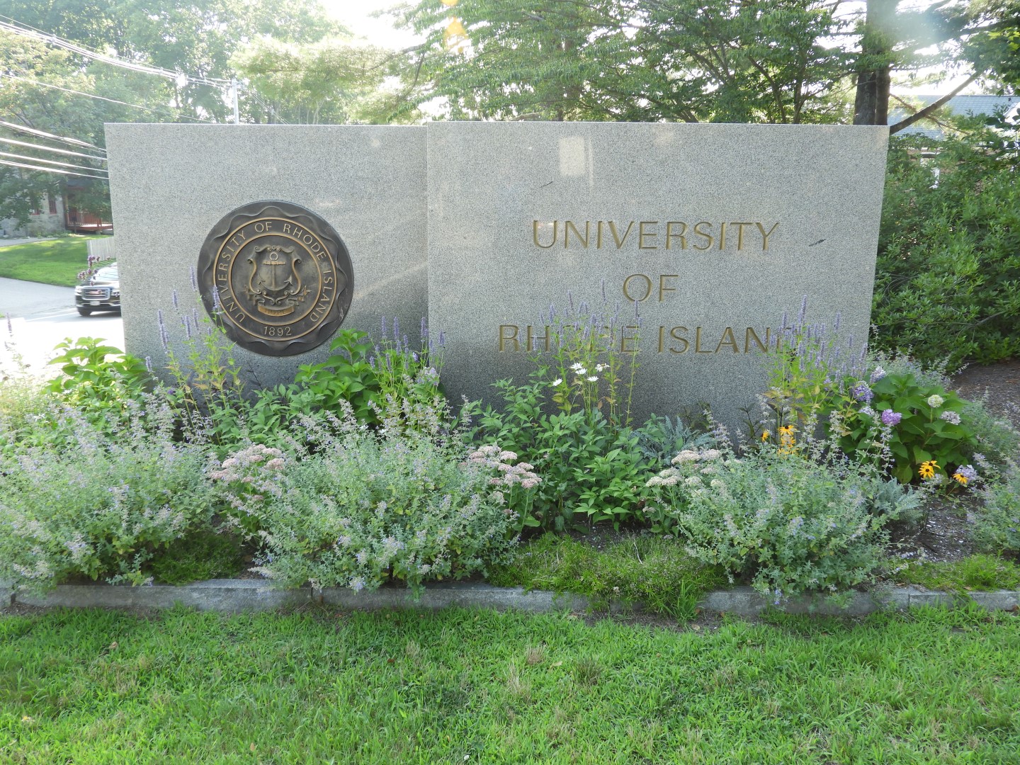 University of Rhode Island in Kingston RI 1 of  3 (#9868)