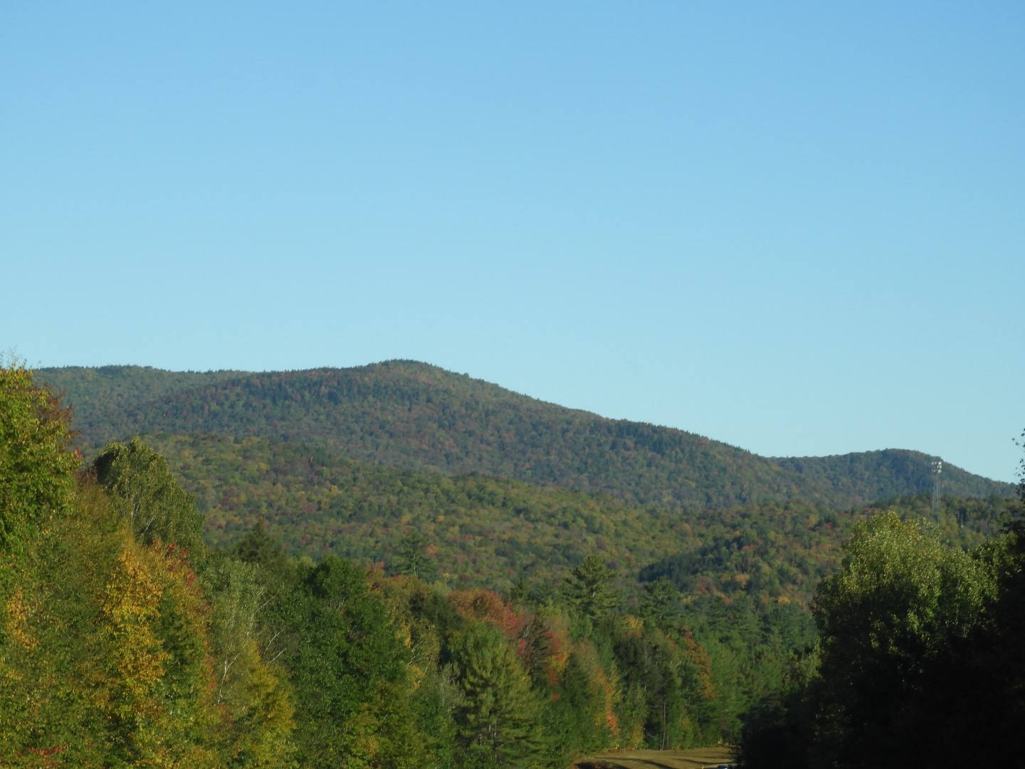 Sites along interstate through central New Hampshire 6 of 14 (#0051)