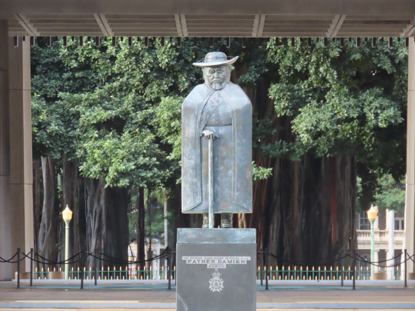 Hawaii State Capitol  4 of  6 (#0126)