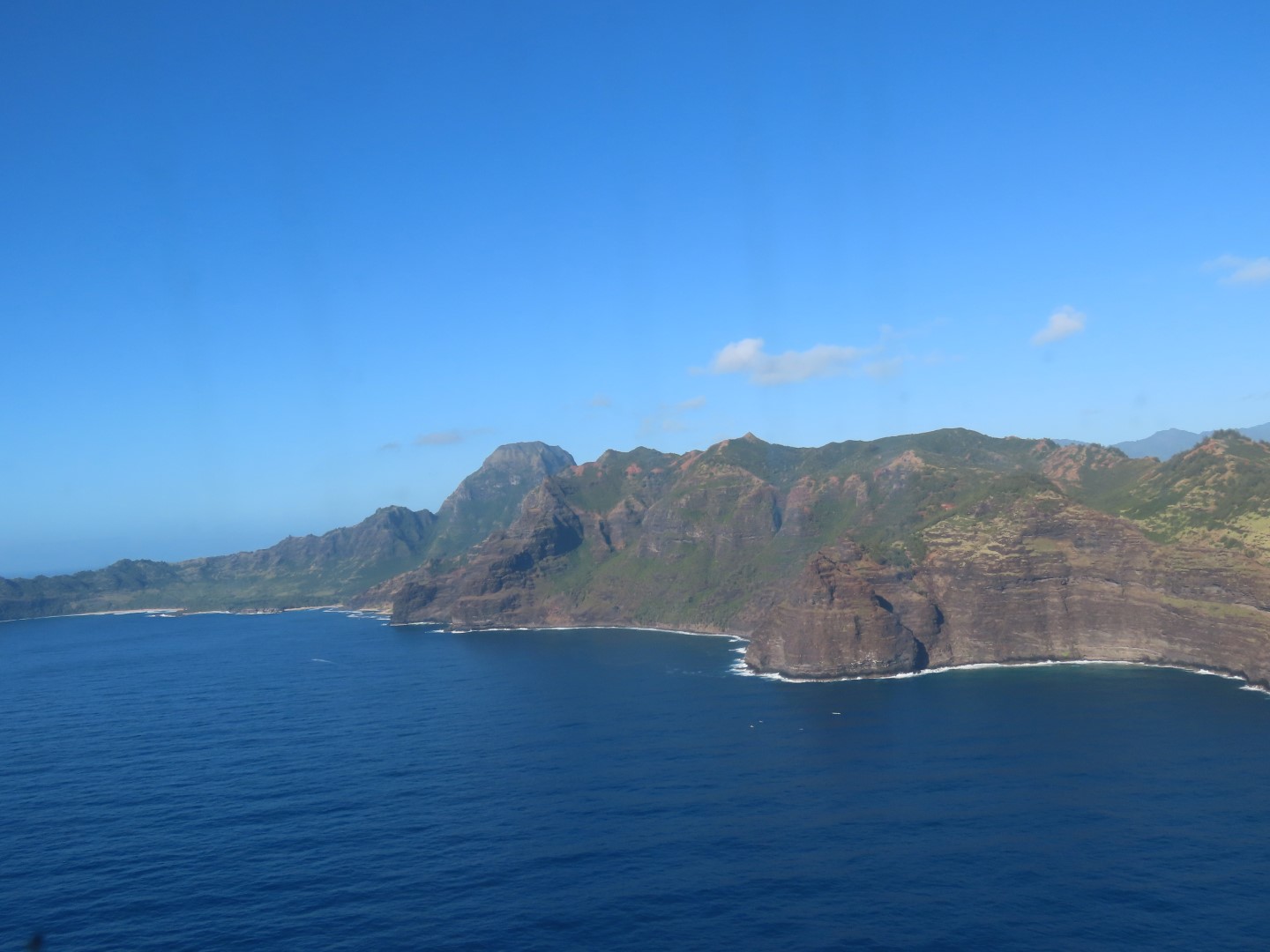 Flying into Lihue on Kauai  1 of  7 (#0221)