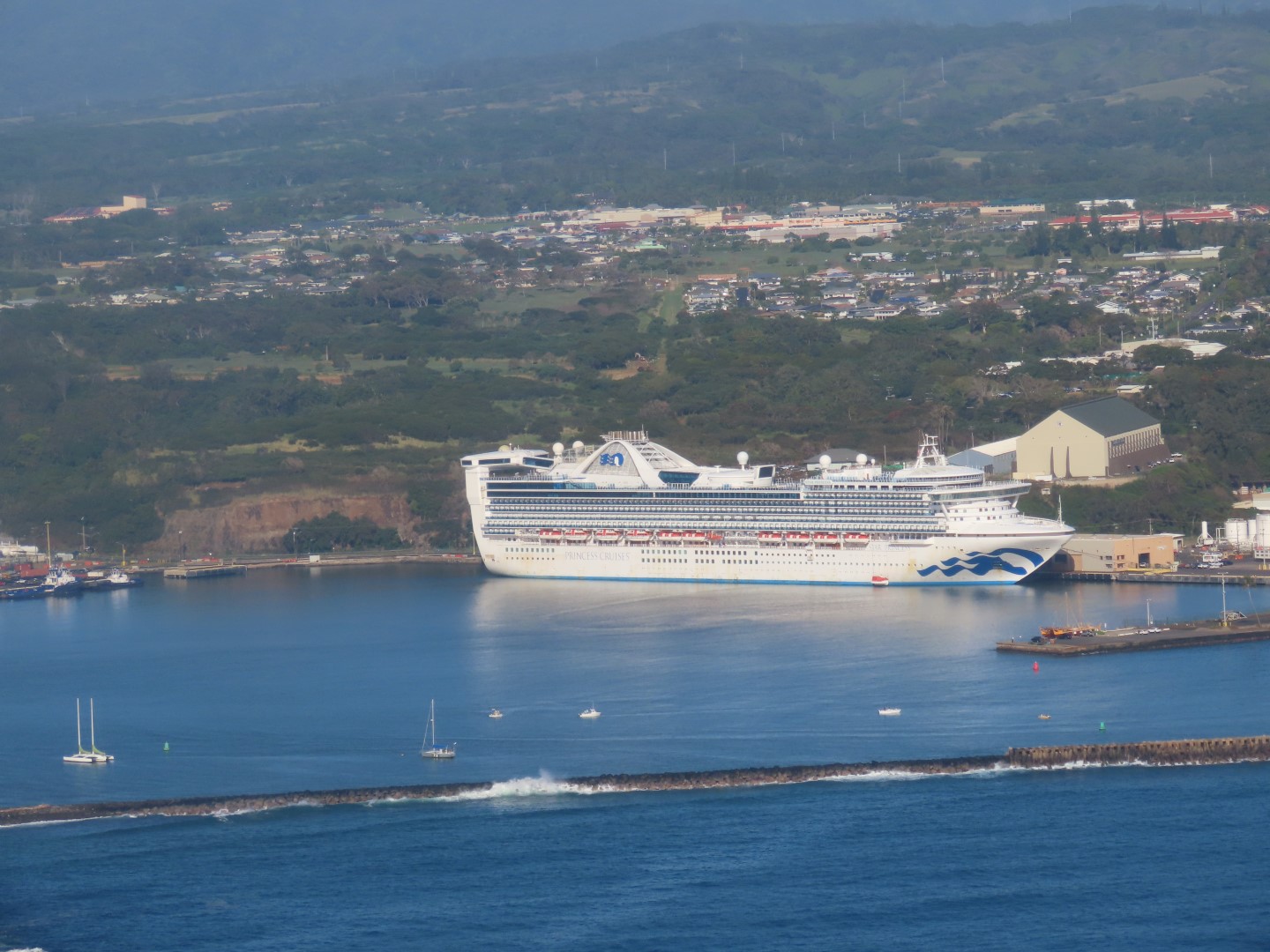 Flying into Lihue on Kauai  4 of  7 (#0224)
