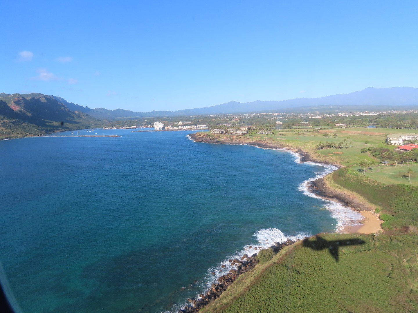 Flying into Lihue on Kauai  6 of  7 (#0226)