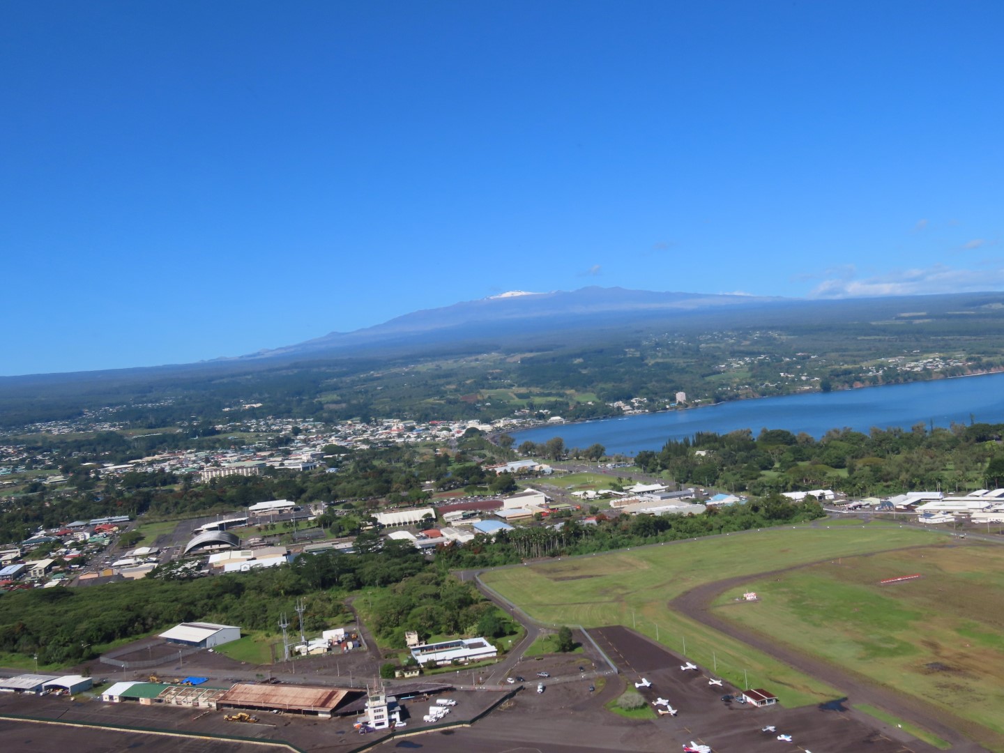 Taking off for the Aeriel Tour of the Big Island of Hawaii  3 of  4 (#0521)