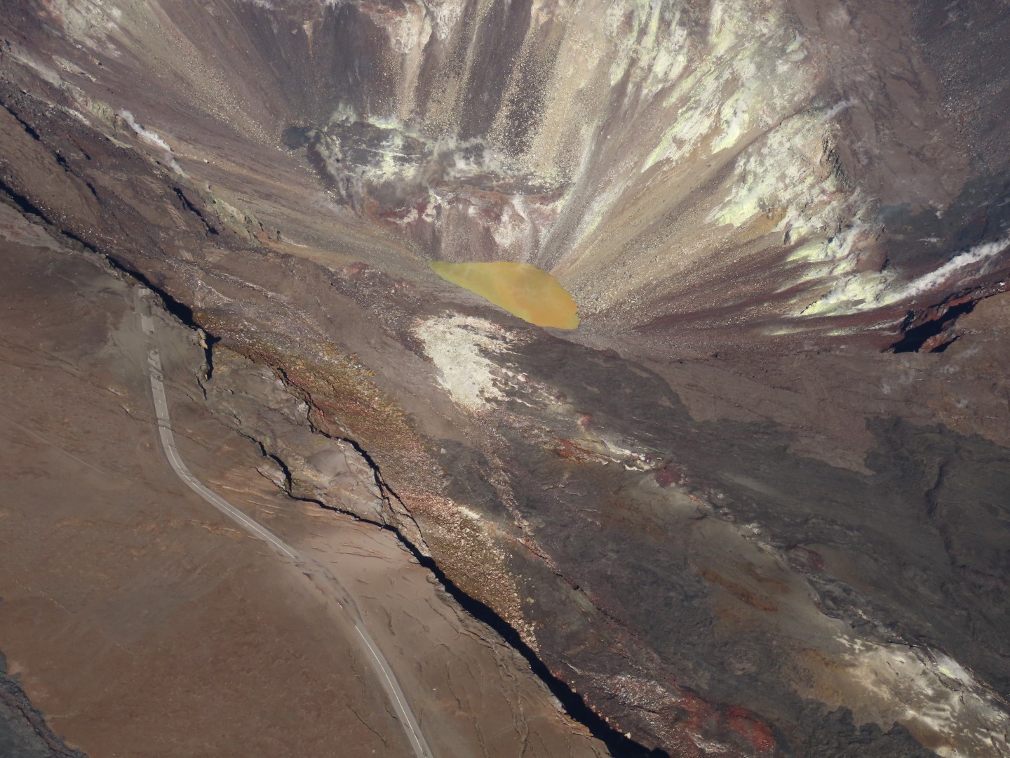 Touring the old Lava Beds of the Big Island of Hawaii  9 of 38 (#0556)