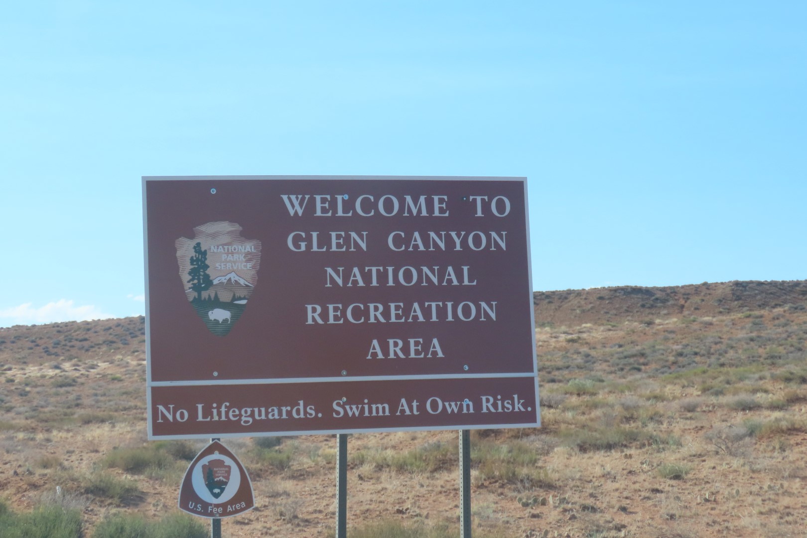 Glen Canyon and Lake Powell in Utah  3 of  6 (#1966)