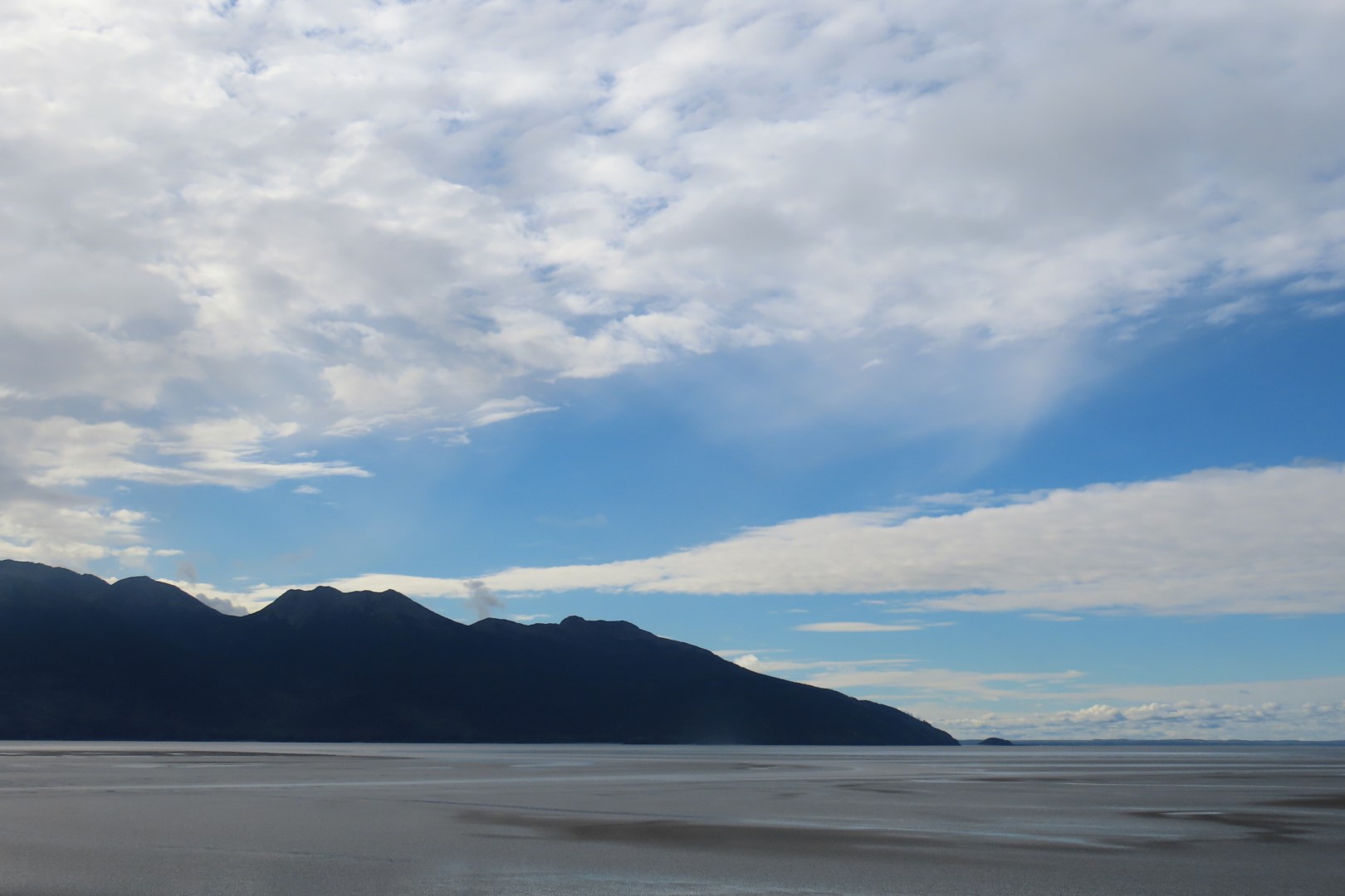 Beluga Point site on Seward Highway  2 of  6 (#2303)