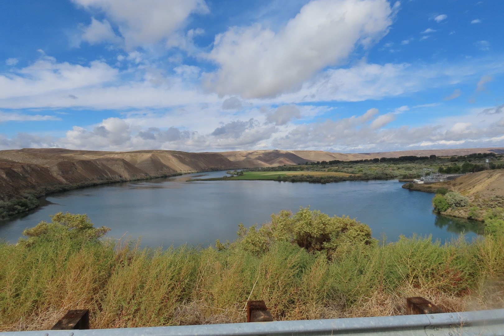 Snake River in Idaho adjacent to Hagerman Fossil Bed National Park  1 of  7 (#2344)