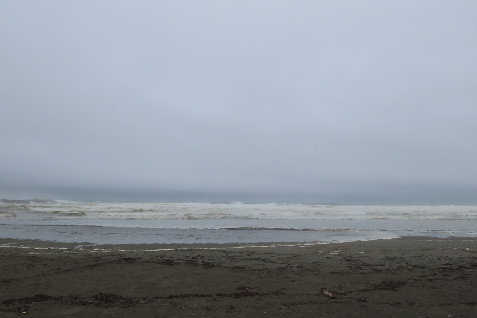 Pacific Ocean at North Jetty near Ocean Shores Washington  4 of  4 (#2545)