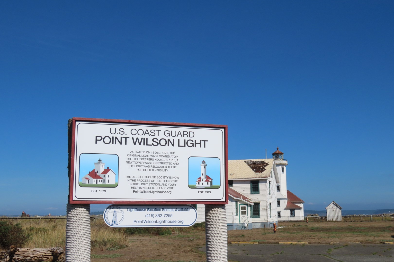 Around the Point Wilson Lignthouse in Fort Worthen State Park near Port Townsend Washington  2 of 11 (#2627)