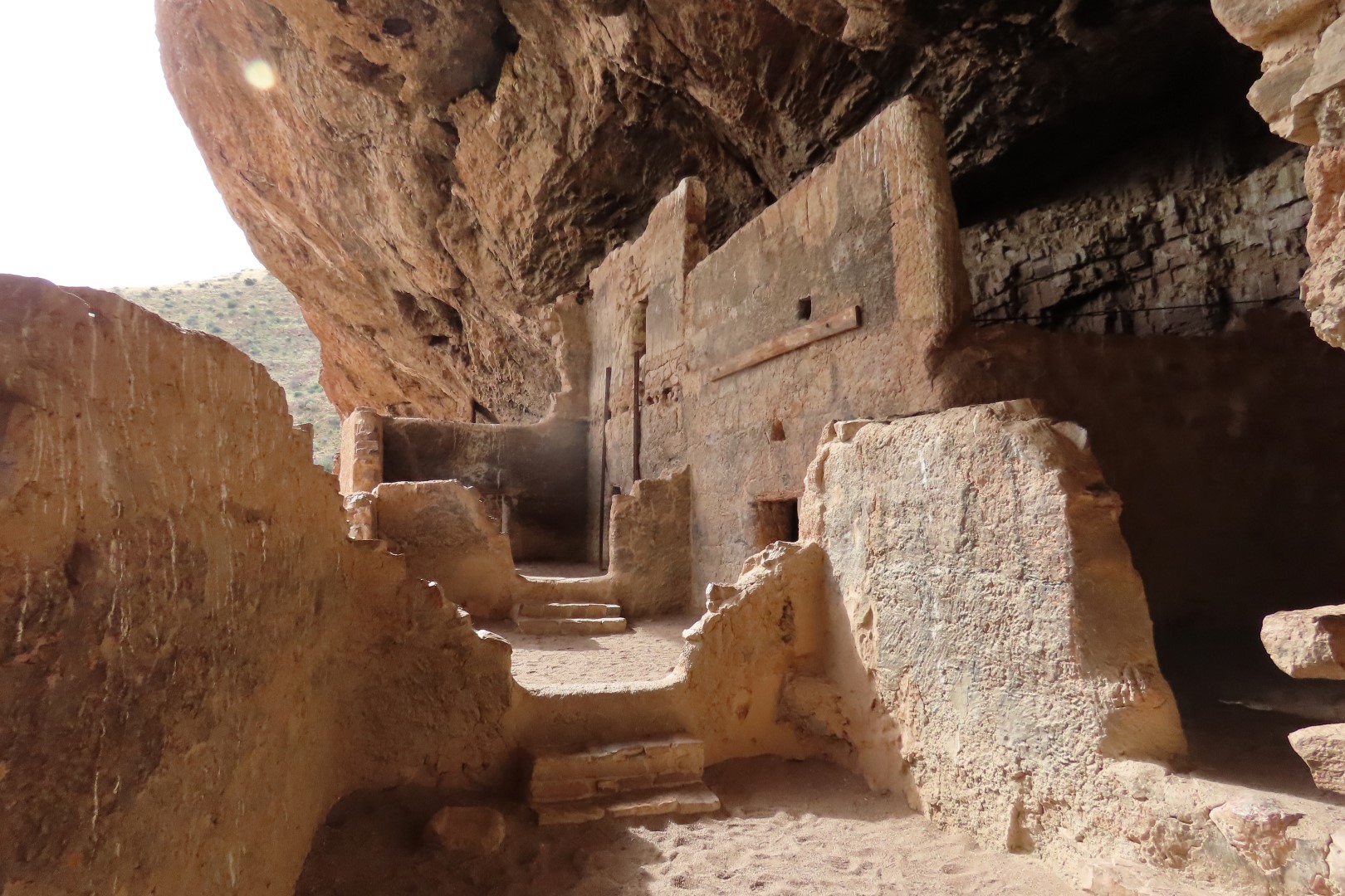 Along Tonto National Park path to the cliff dwellers's home 25 of 28 (#3028)