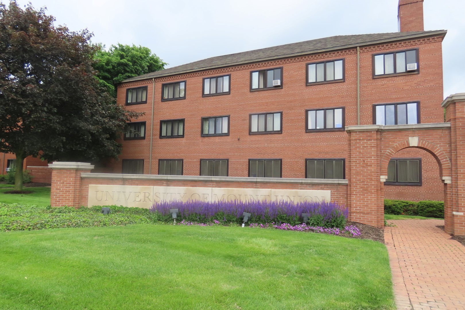 Mt. Union University in Alliance OH  6 of 10 (#3808)