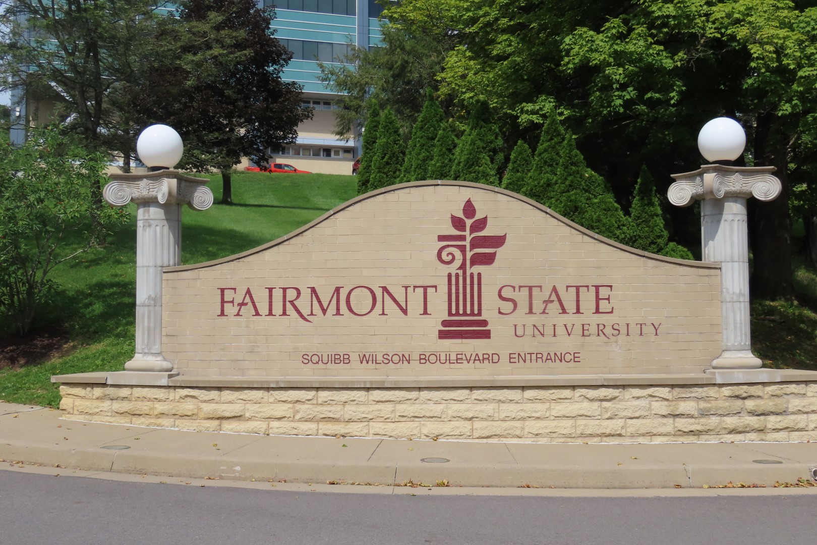 Fairmont State University WV  2 of  4 (#4172)
