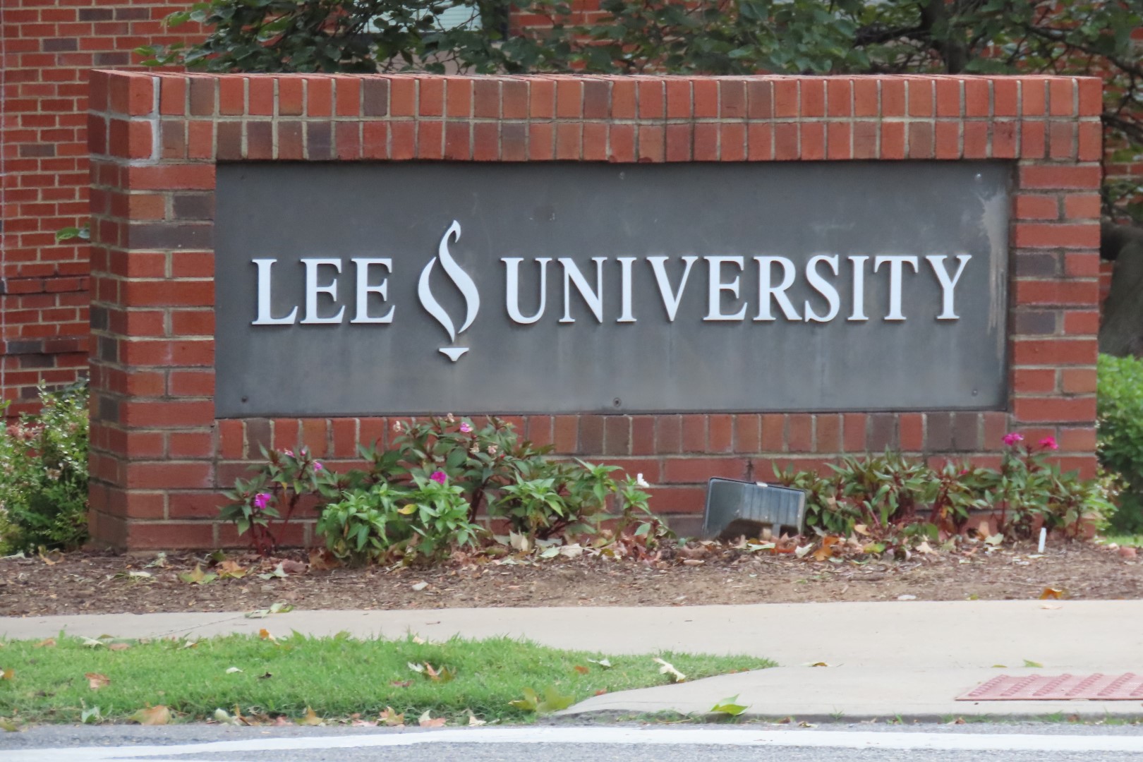 Lee University in Cleveland TN  3 of  7 (#4739)