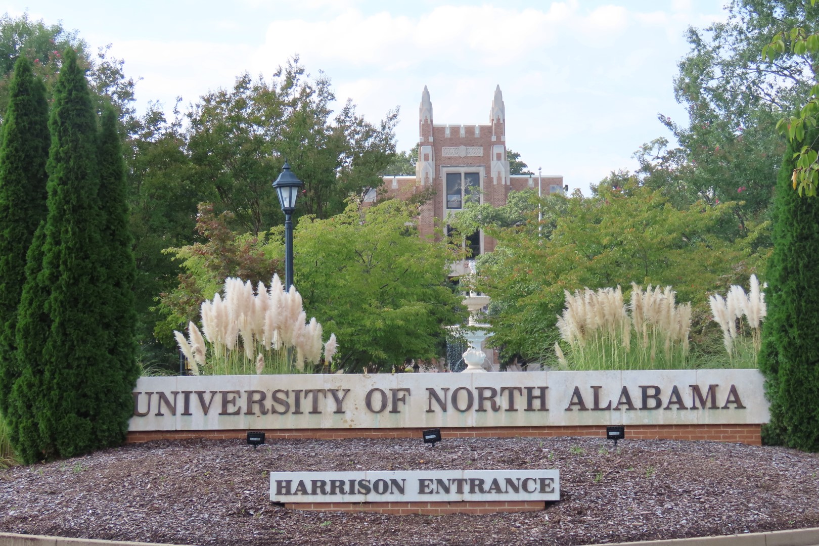 University of North Alabama in Florence AL  1 of  6 (#4799)