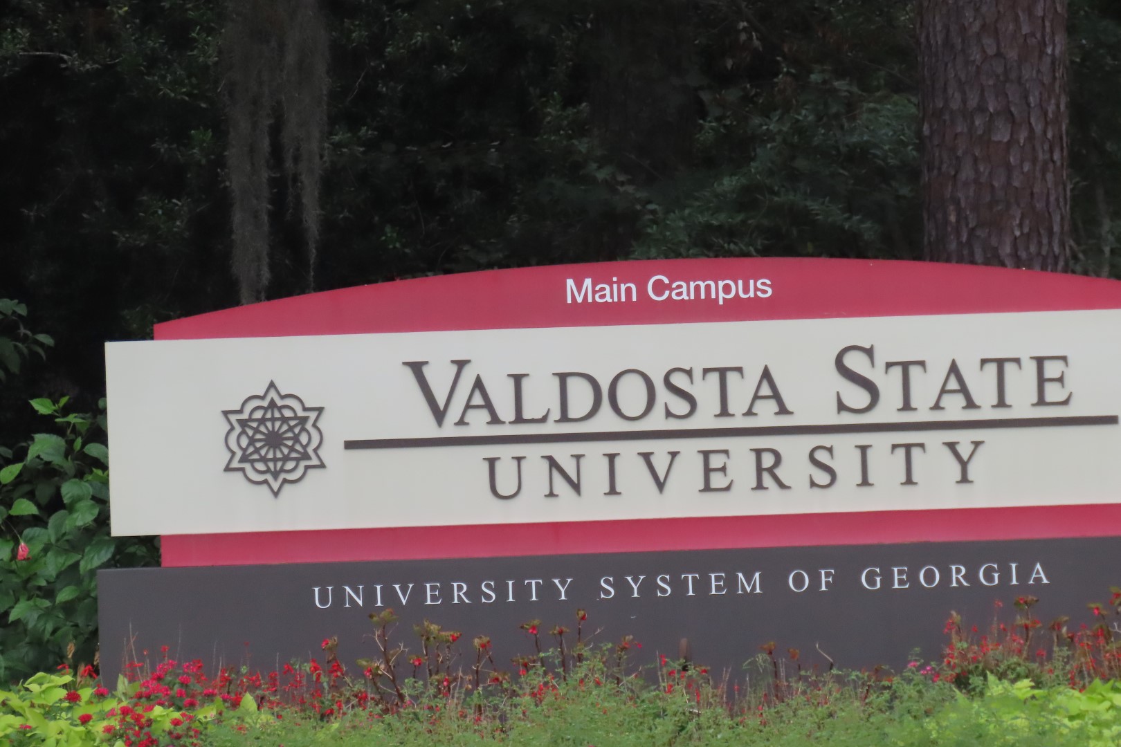 Valdosta State University  2 of  4 (#6614)