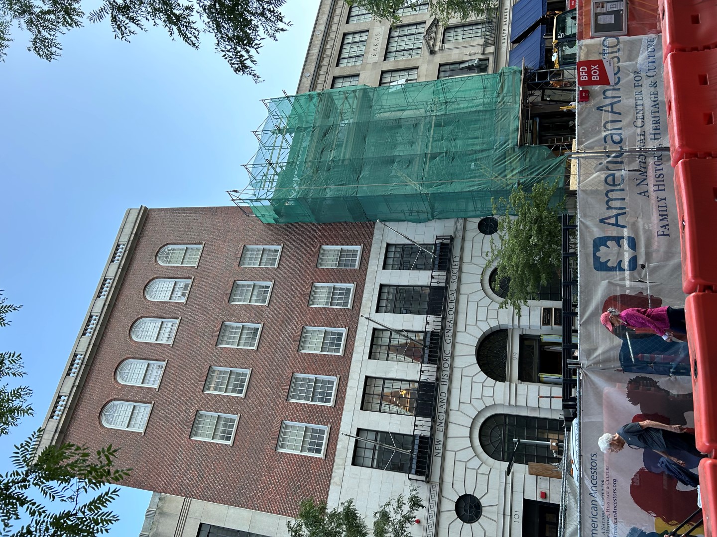 New England Historic Genealogical Society in Boston MA and other Back Back Sites  1 of  6 (#0457)