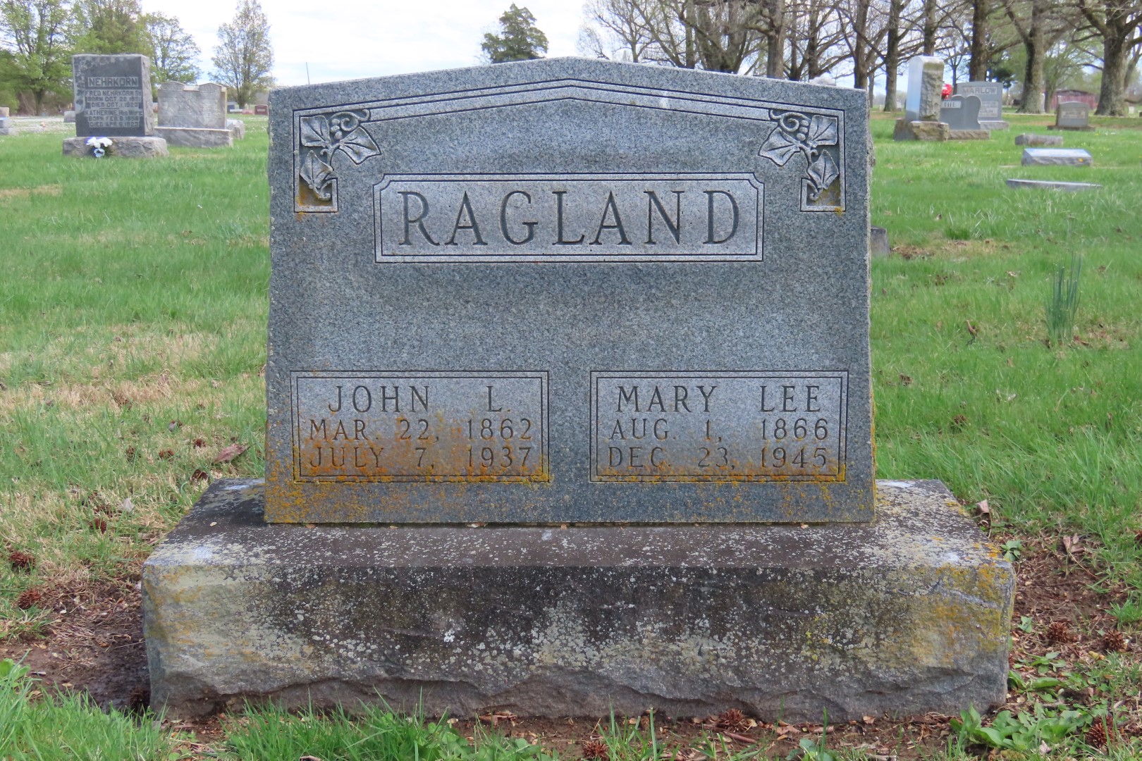 Tamaroa Cemetery 13 of 18 (#7428)