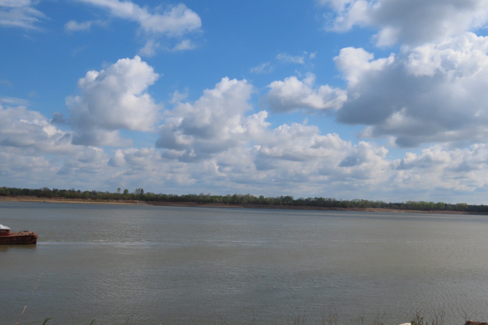 Ohio River meets Mississippi River at Cairo Illinois  2 of  8 (#7445)