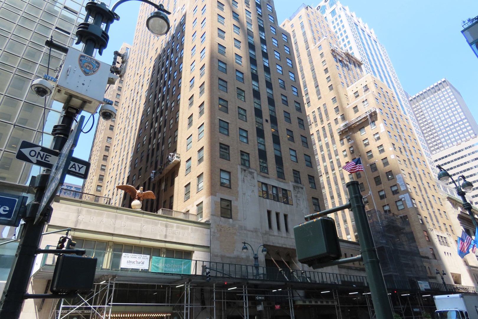 Grand Central Station  2 of  3 (#7794) onmouseover=