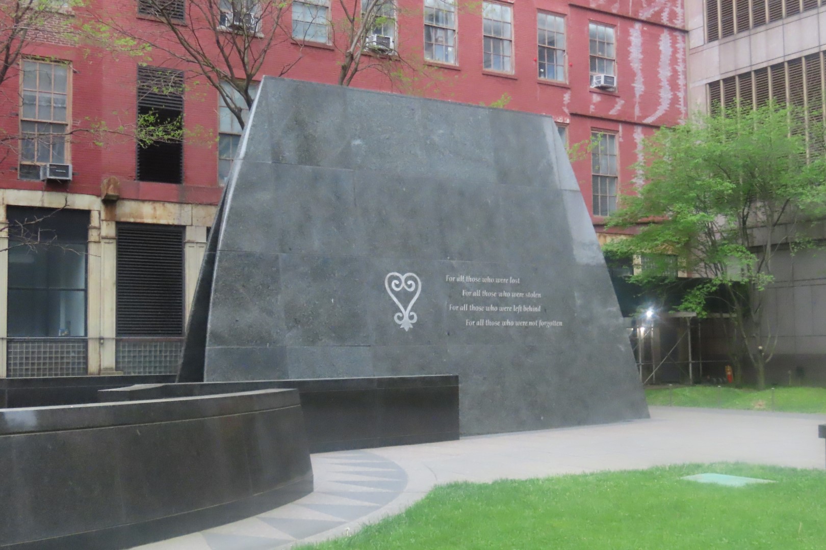 African Burial Ground National Park  5 of  6 (#7828) onmouseover=