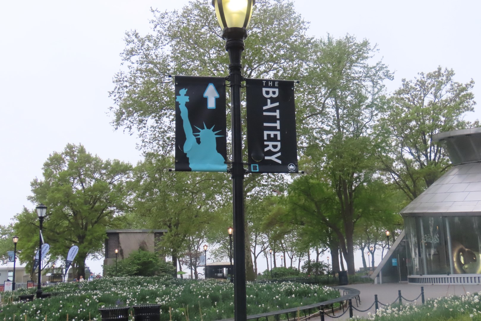 The Battery Park  1 of  5 (#7835) onmouseover=