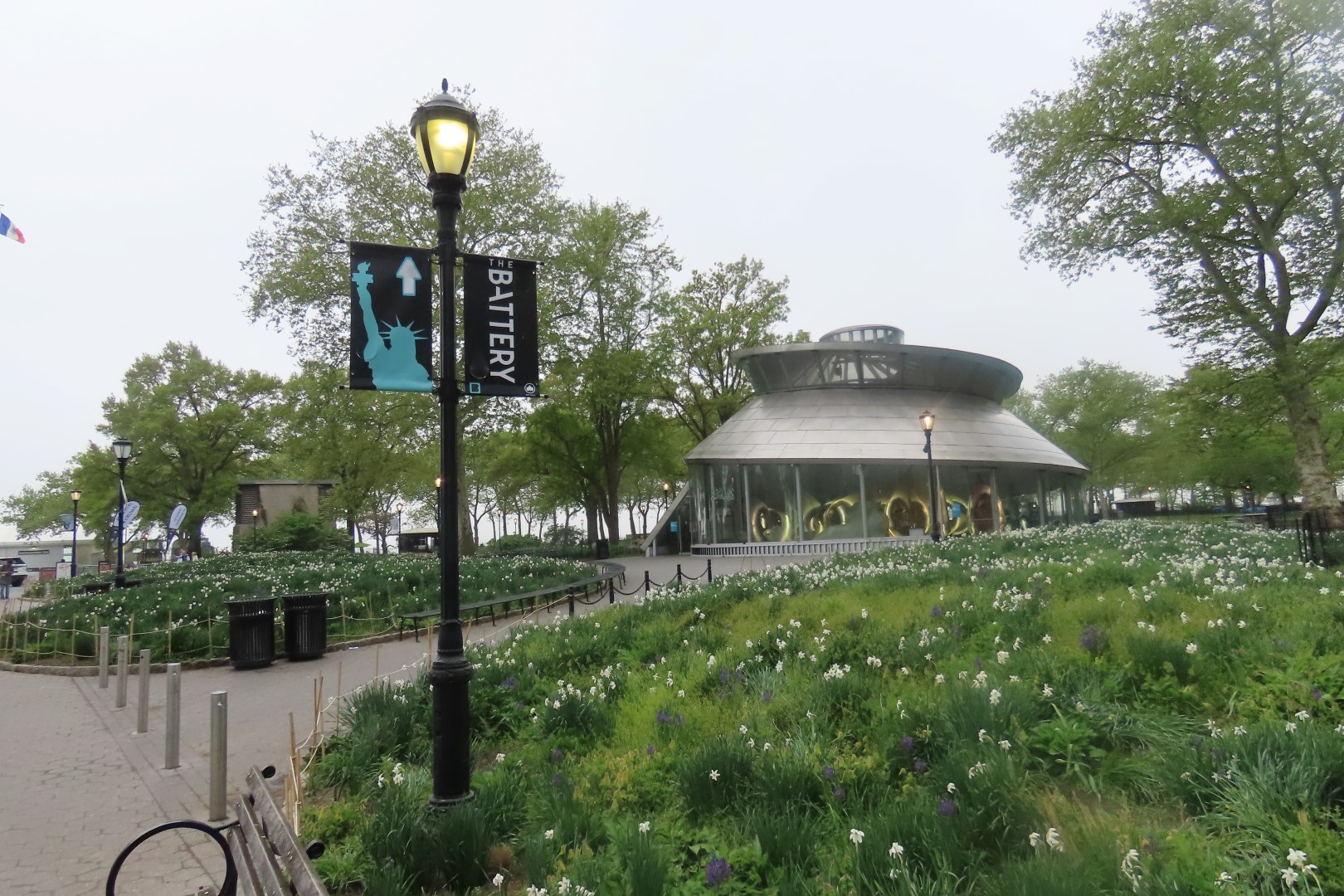 The Battery Park  2 of  5 (#7836) onmouseover=