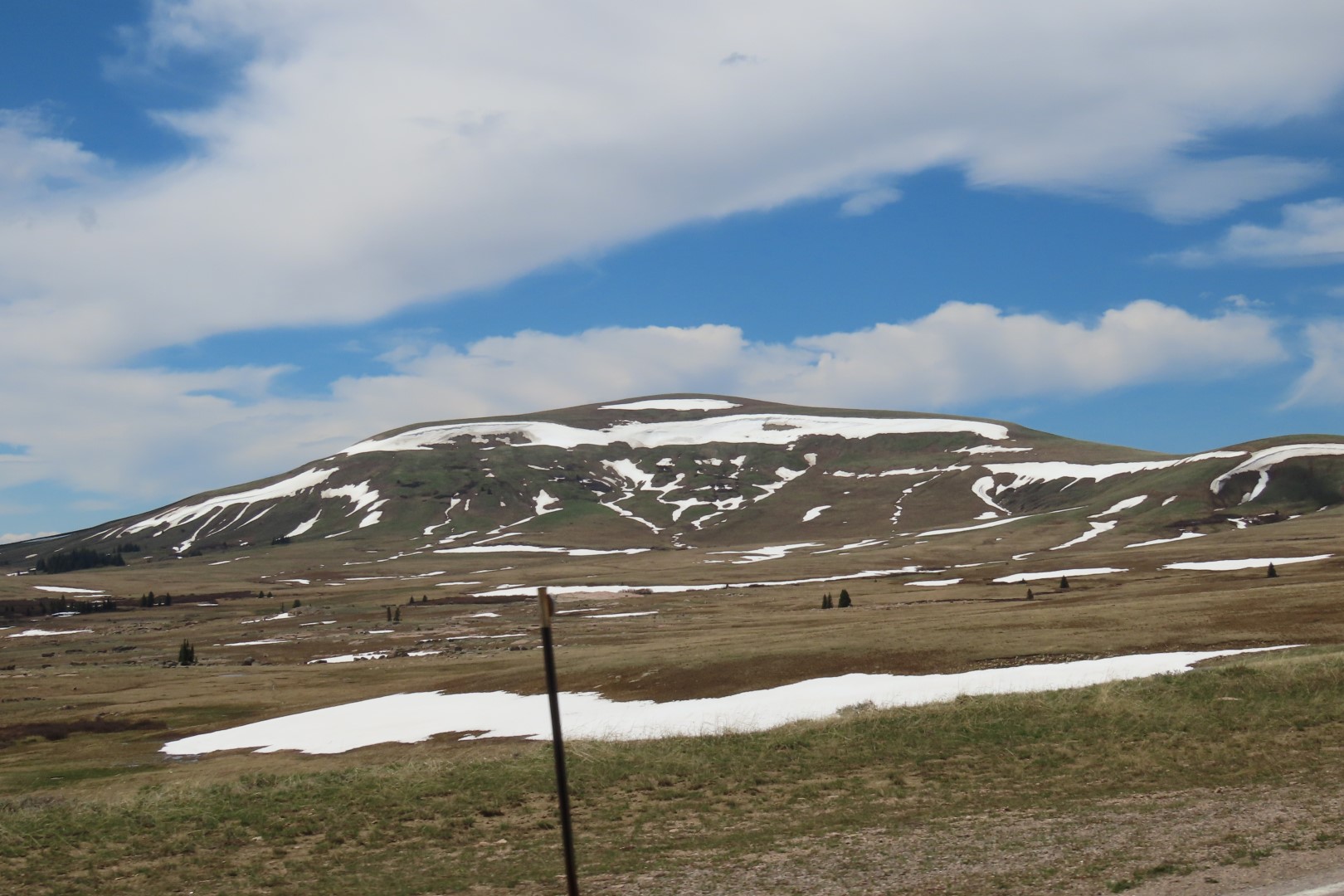Wyoming mountains on the way west to Lovell  1 of  1 (#7950)