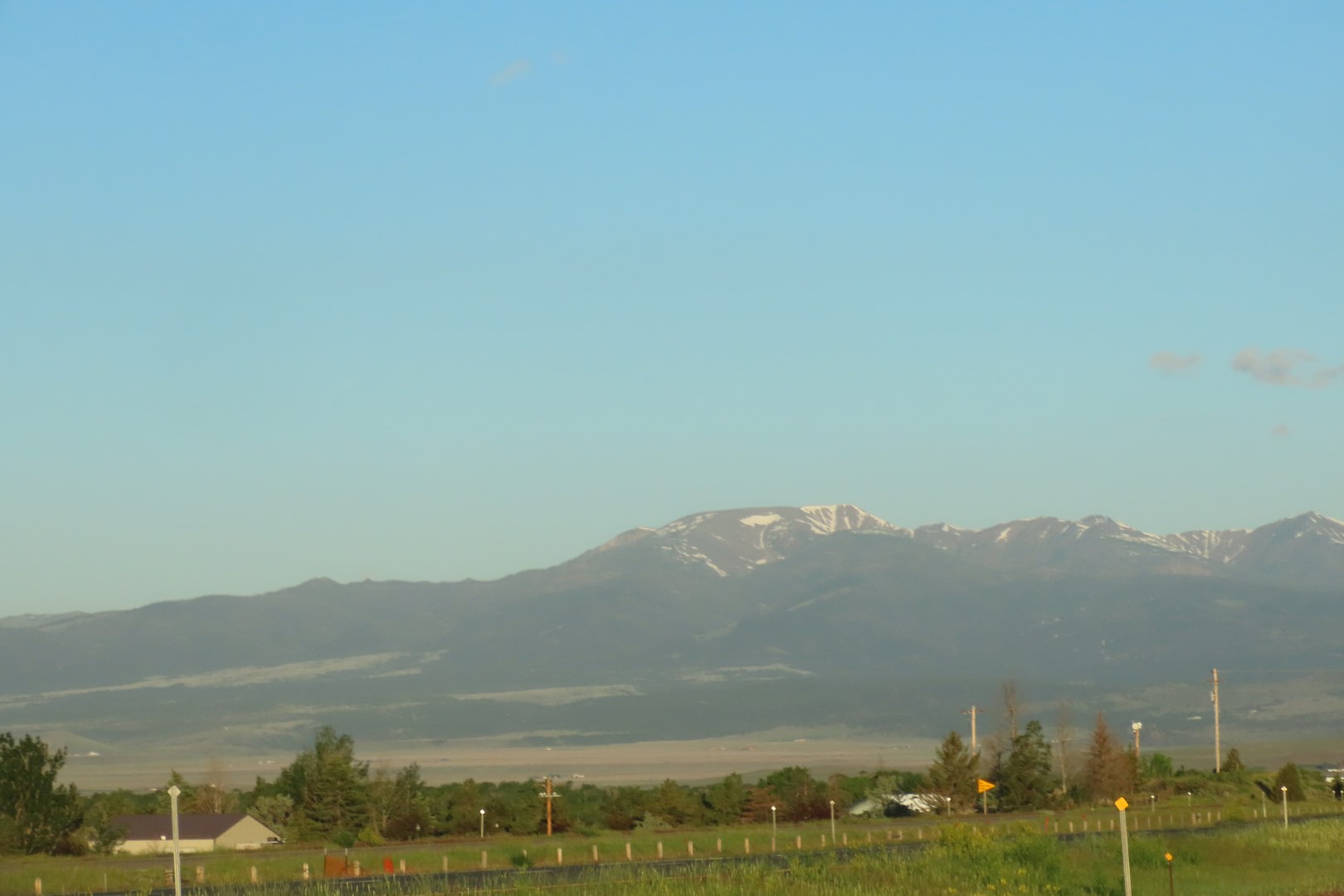 Mountains between Lovell WY and Bozeman MT  3 of  3 (#7970)