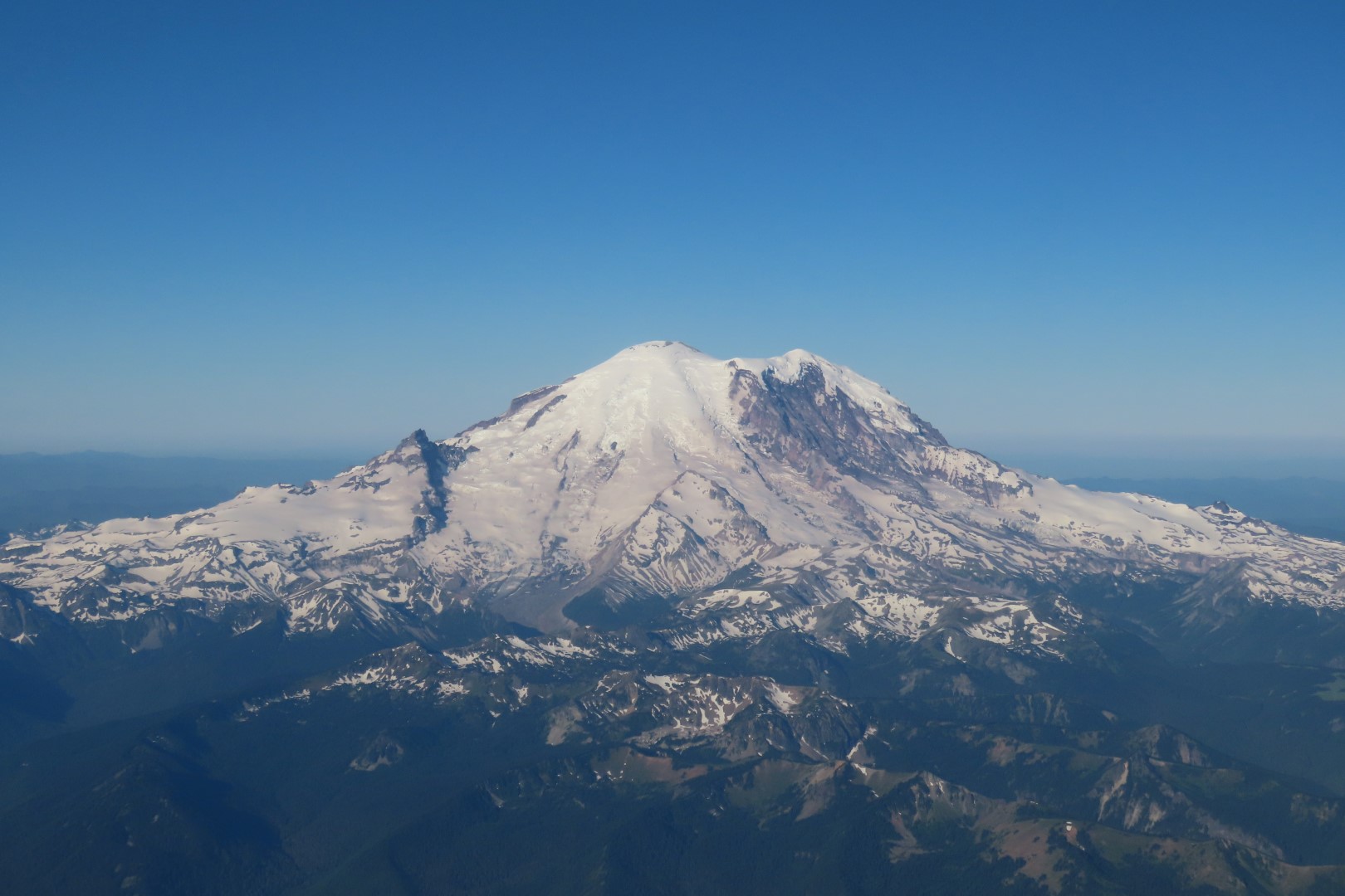Aerial View of Mountains near Seattle  3 of  5 (#8415)