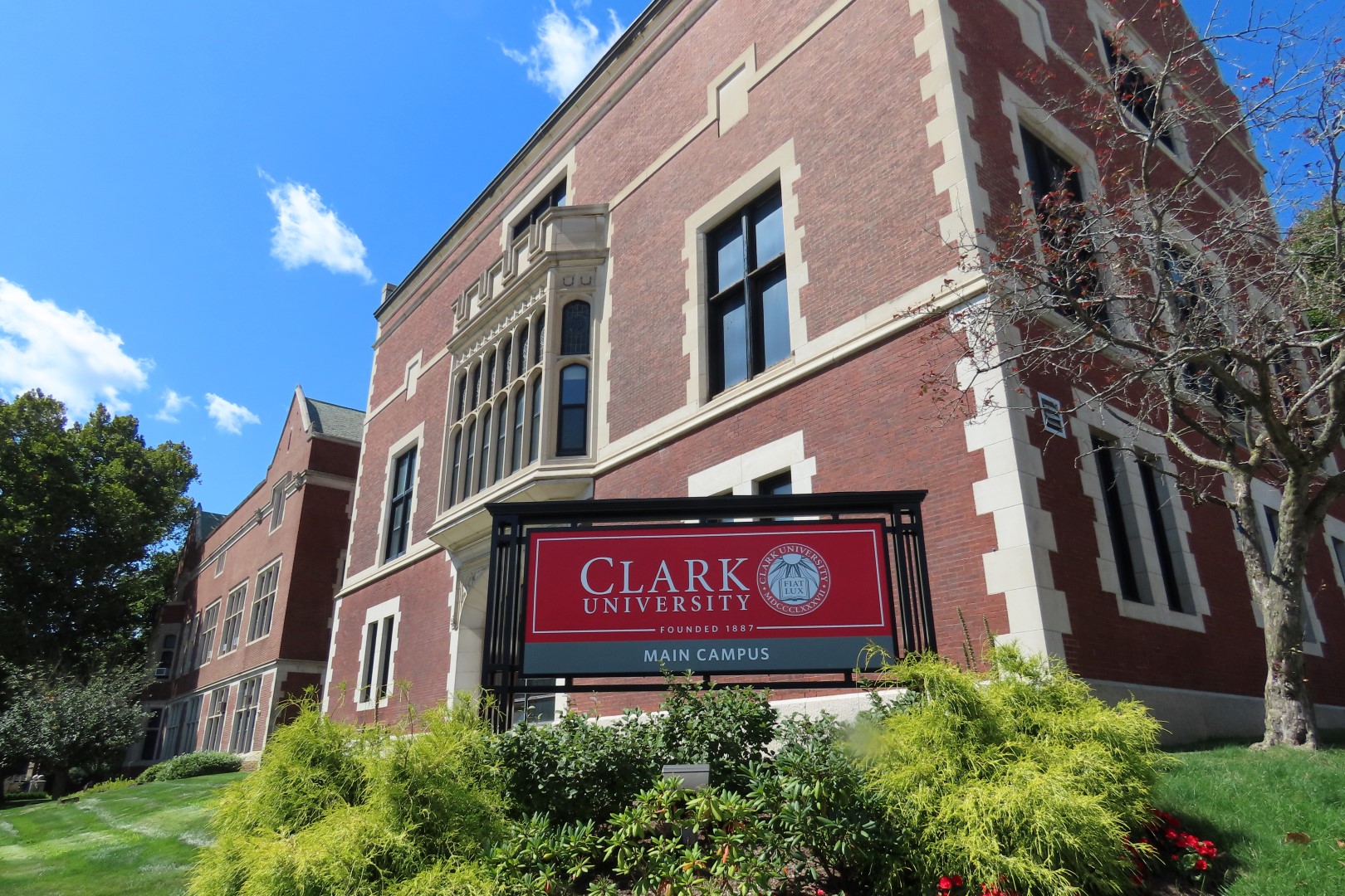 Clark University  5 of  6 (#8779)