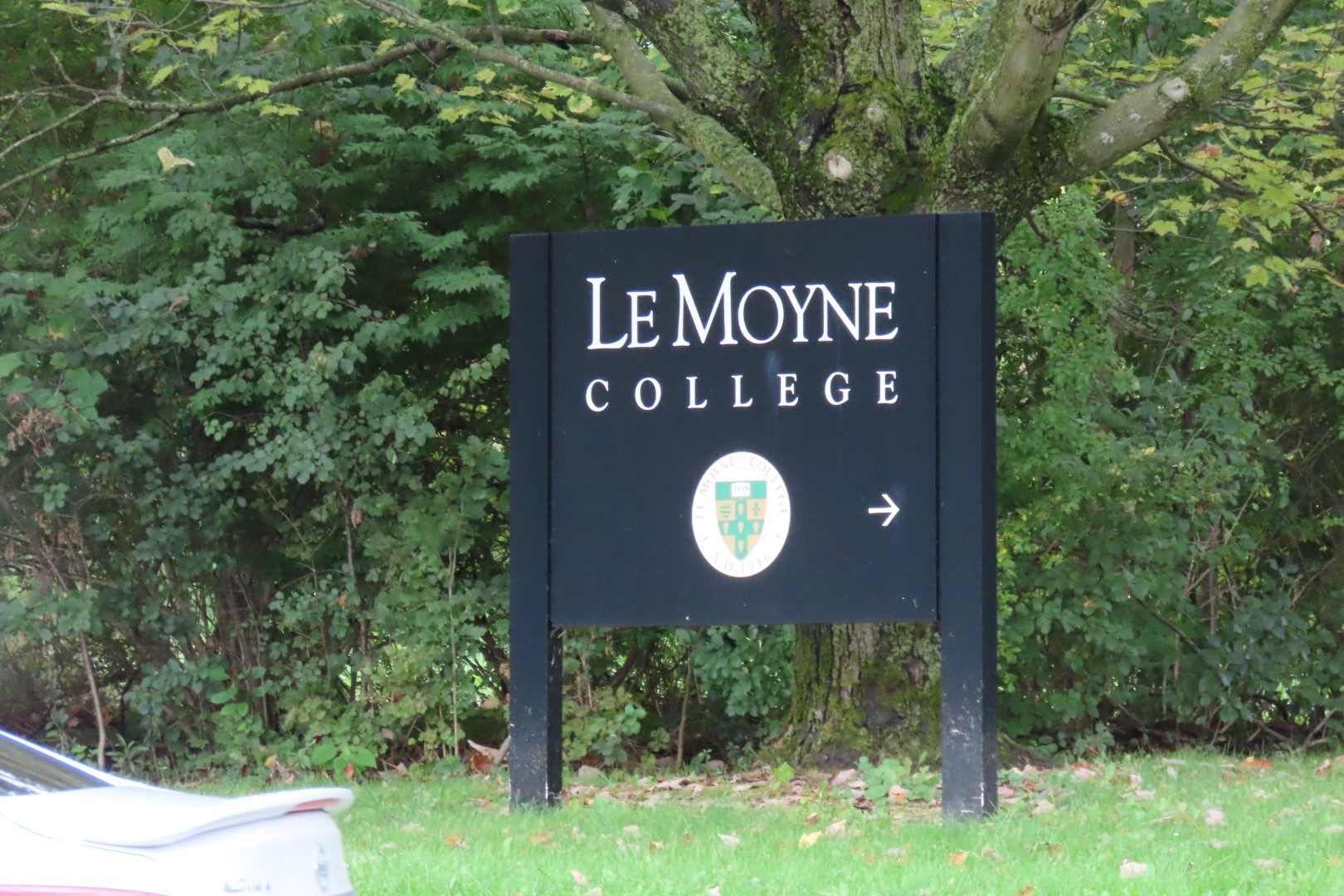 La Moyne College  2 of  7 (#9476)