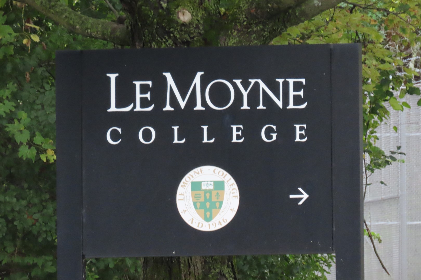 La Moyne College  1 of  7 (#9482)