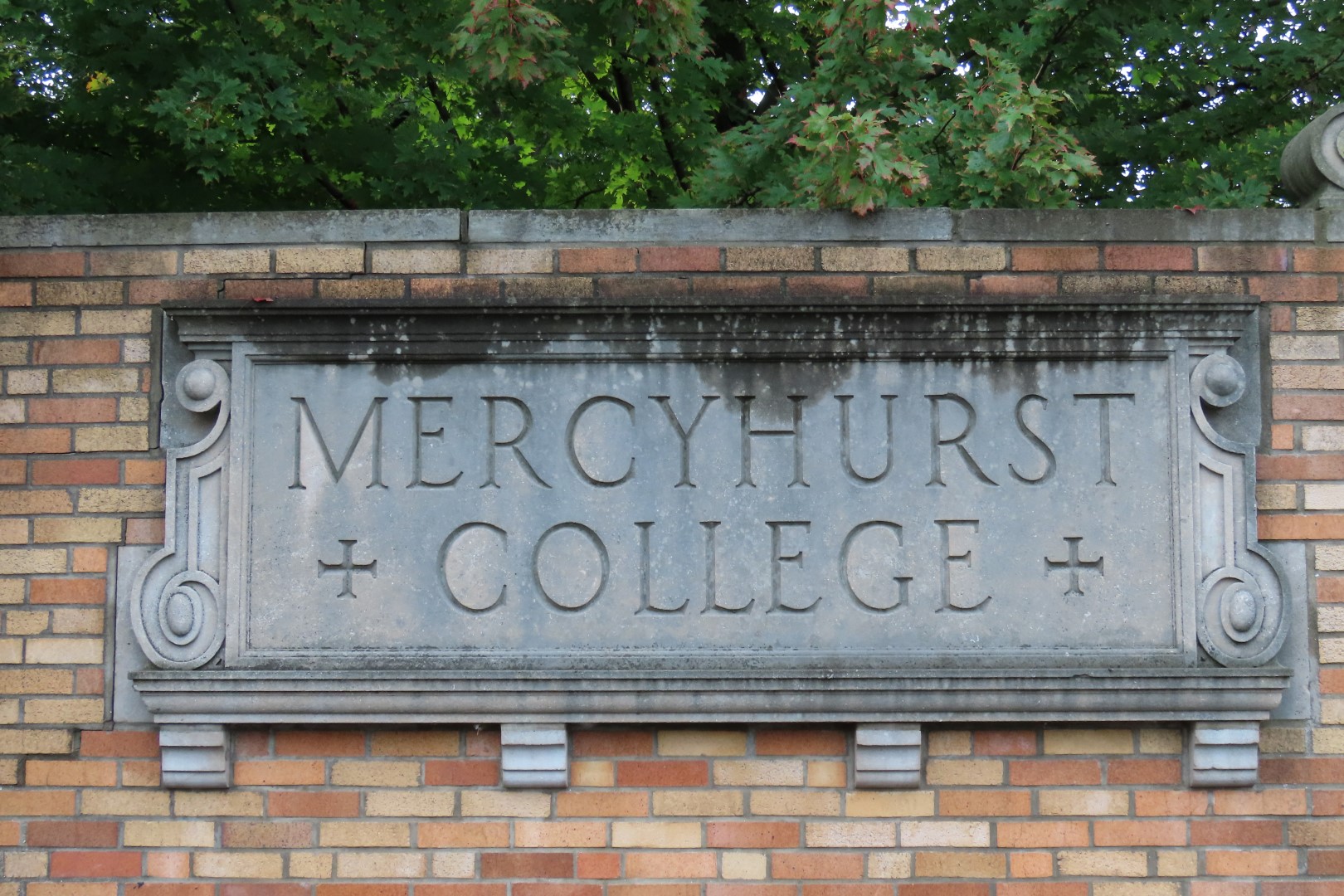 Mercyhurst College PA  4 of  4 (#9487)